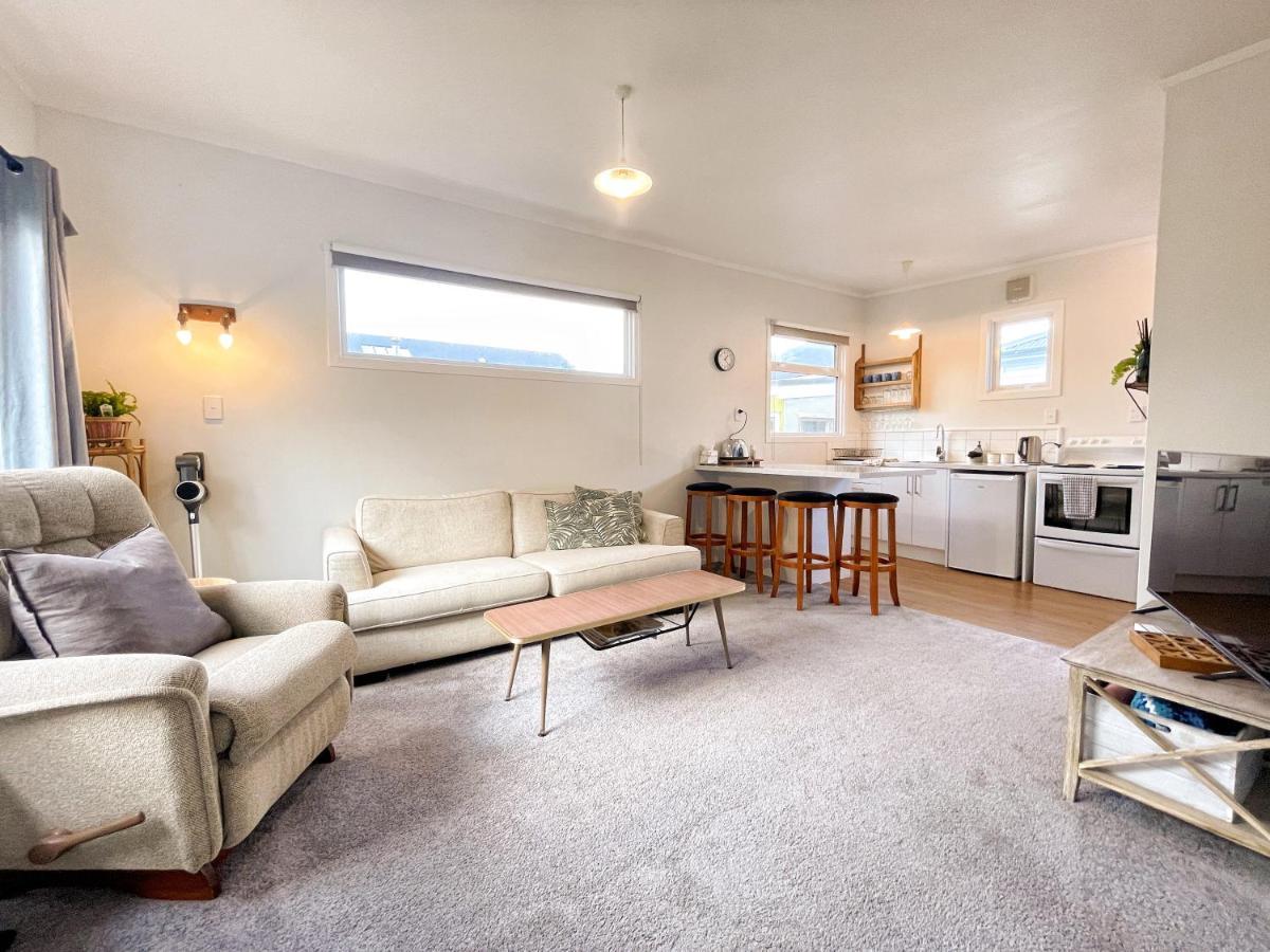 Cozy N Comfortable,5 Mins To Airport Vila Wellington Exterior foto