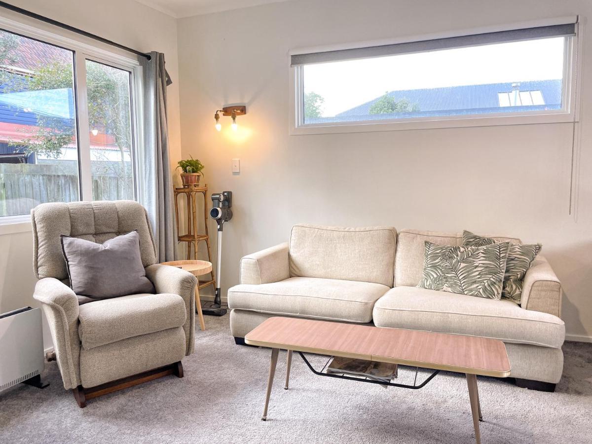 Cozy N Comfortable,5 Mins To Airport Vila Wellington Exterior foto