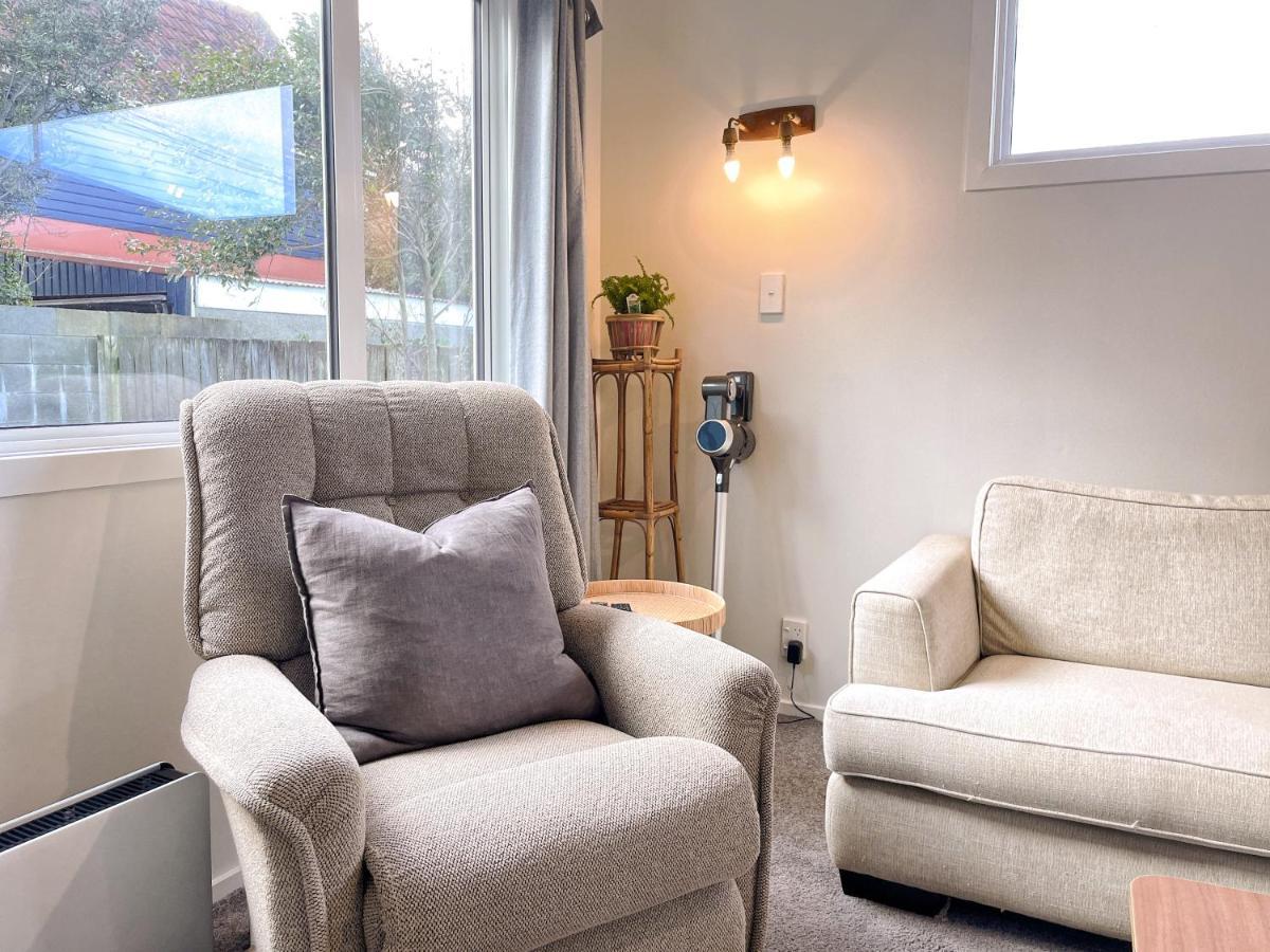 Cozy N Comfortable,5 Mins To Airport Vila Wellington Exterior foto